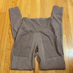 AMERICAN EAGLE XXS LEGGINGS